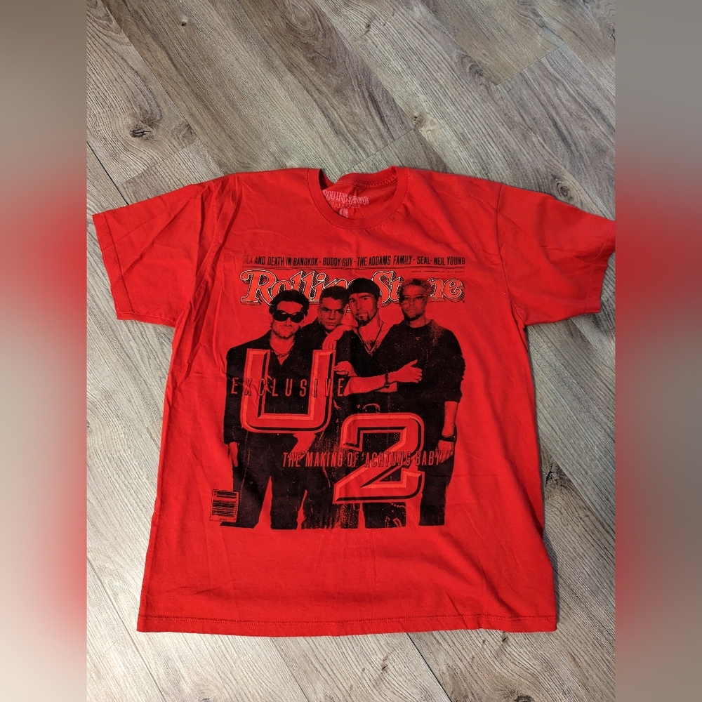 U2 band t-shirt